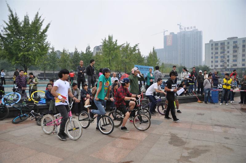 第三届湖南省全民健身节 攀爬车竞技赛及bmx平花赛4.jpg